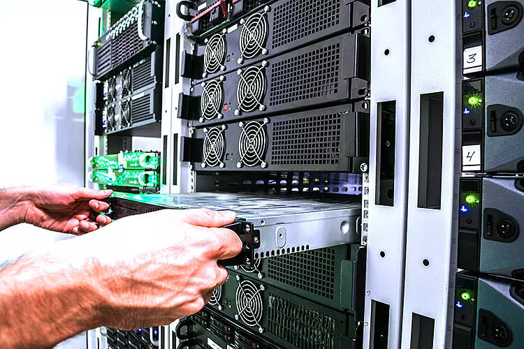 [Server Rack Là Gì] - Tìm hiểu các loại Server Rack | Vietnix