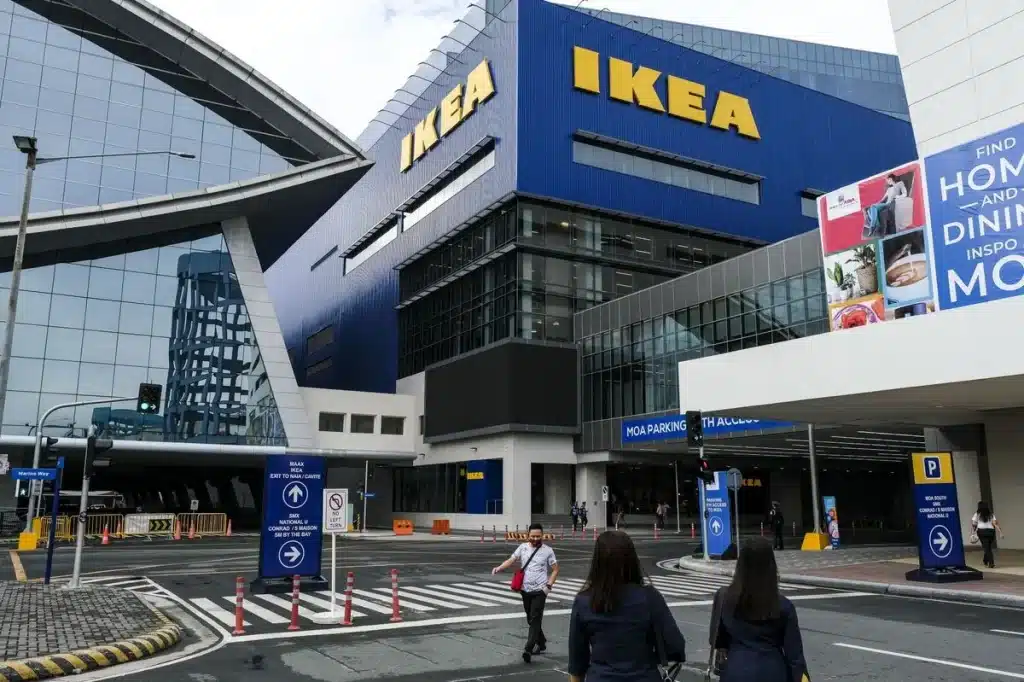IKEA áp dụng hiệu ứng chim mồi vào bán hàng