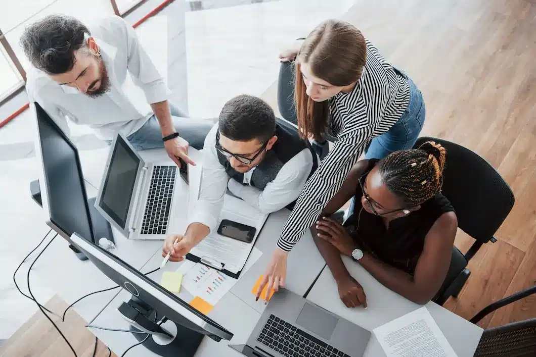 Mô tả công việc của một nhân viên Admin