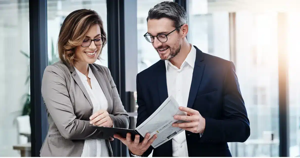 Elevator Pitch là gì? Đặc điểm và cách sử dụng Elevator Pitch 18 Giải thích thuyết phục việc bạn có thể làm đem lại sự hài lòng cho người nghe